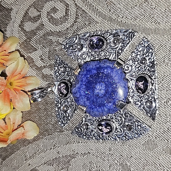 New Solar Quartz Iron Cross Pendant ✝️ Maltese - Picture 2 of 8